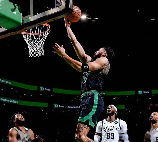 华体会网址-雄鹿大胜对手,掀起胜利狂潮  第2张 华体会网址-雄鹿大胜对手,掀起胜利狂潮  第2张