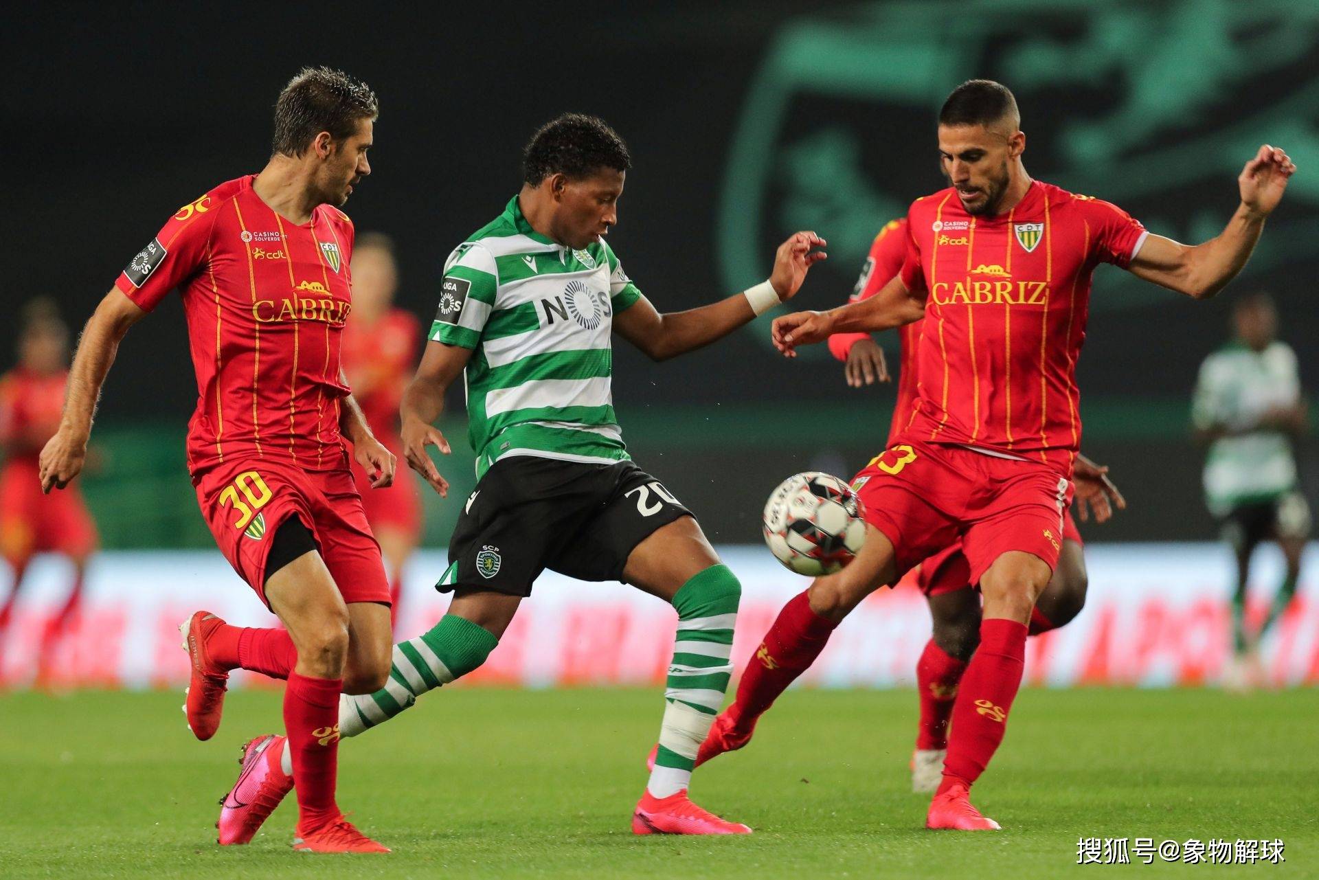 华体会hth-那不勒斯战平波尔图，卡瓦尼补时绝平欧联杯的简单介绍  第1张