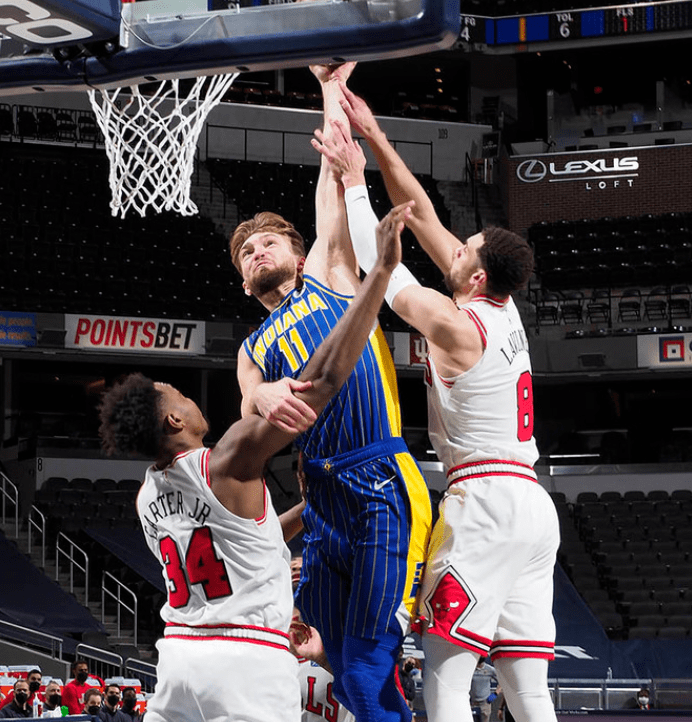 华体会官网-日本男篮强势步行者,拉文完成帽子戏法  第2张 华体会官网-日本男篮强势步行者,拉文完成帽子戏法  第2张