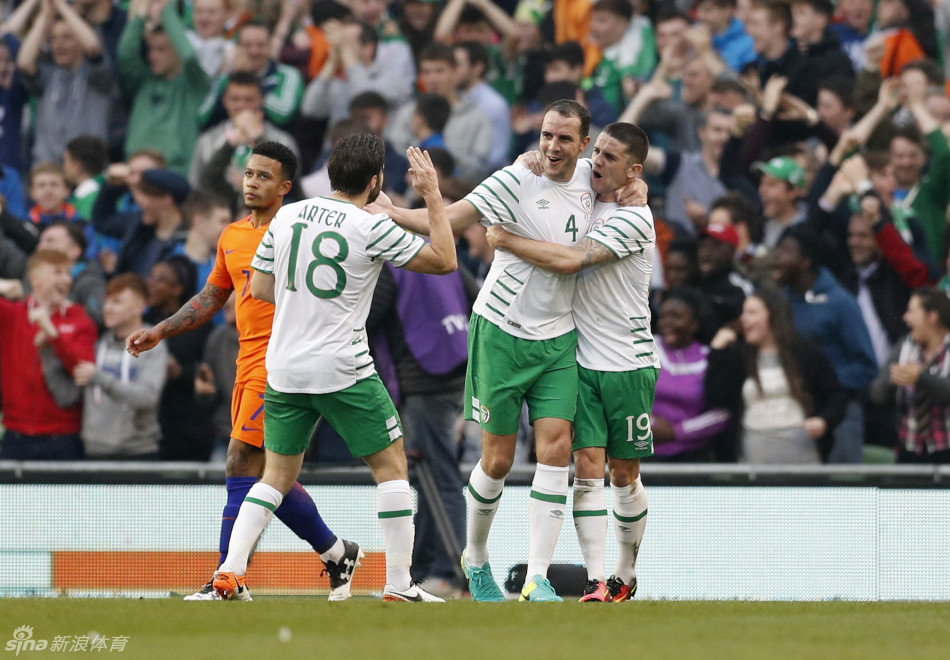 华体会-爱尔兰客场逆转丹麦,晋级希望升温  第1张 华体会-爱尔兰客场逆转丹麦,晋级希望升温  第1张