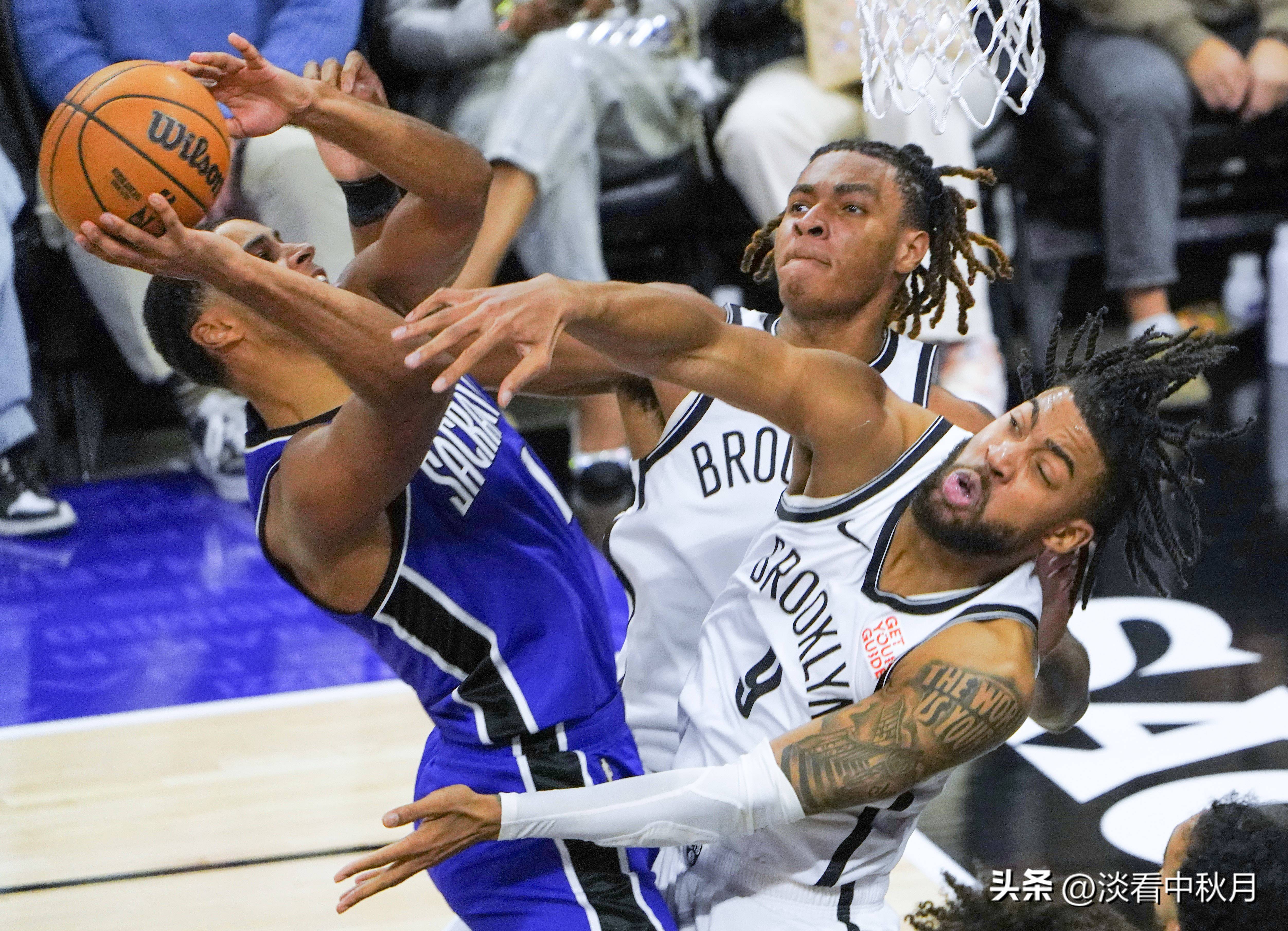 华体会官网-豪门对决！NBA上演世纪大战  第2张